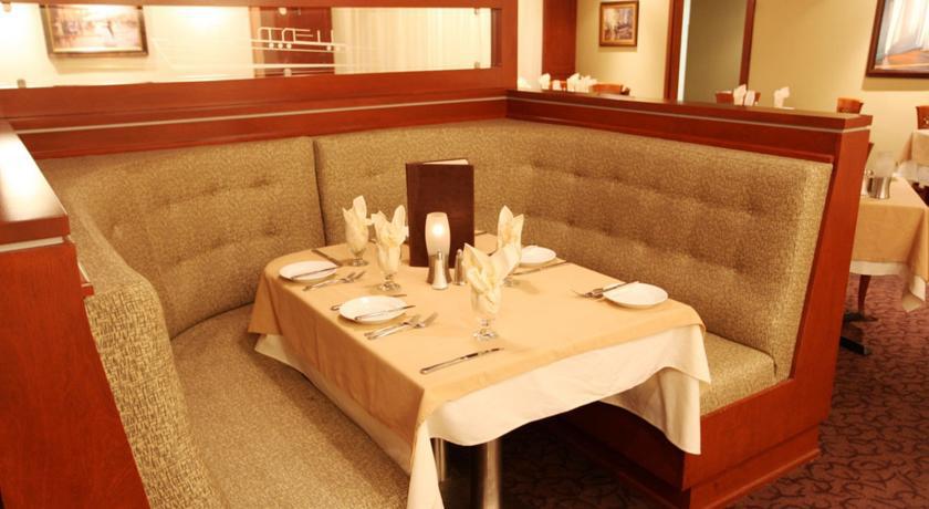 Doubletree By Hilton Montreal Airport Hotel Dorval