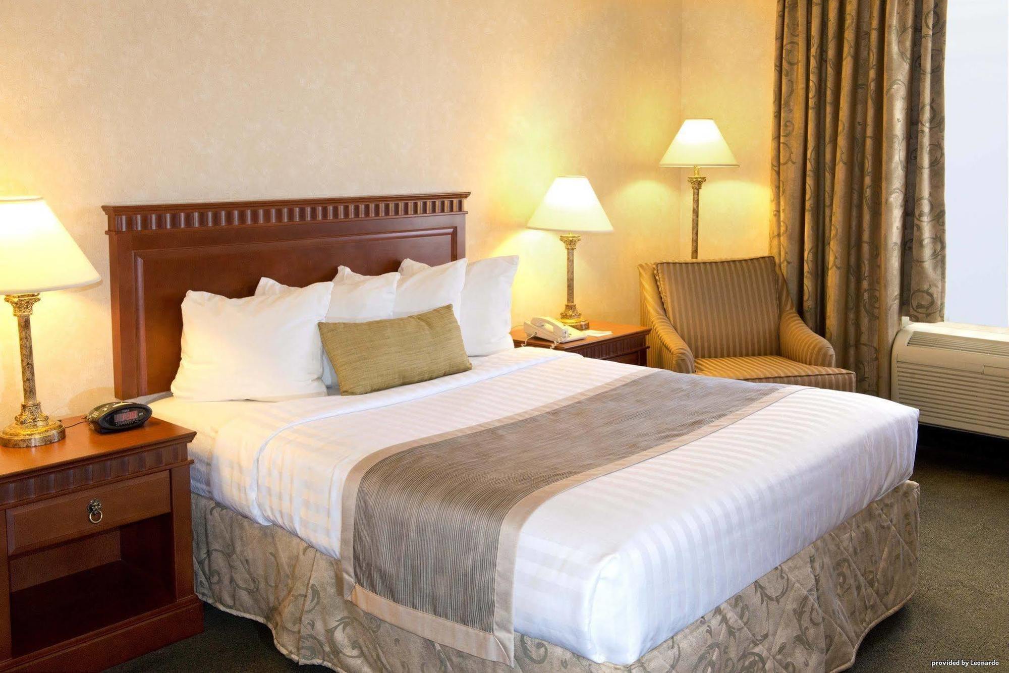 Hotel Doubletree By Hilton Montreal Airport Dorval