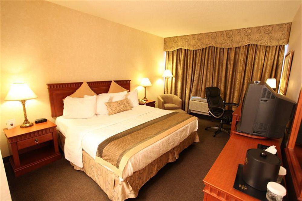 Hotel Doubletree By Hilton Montreal Airport Dorval