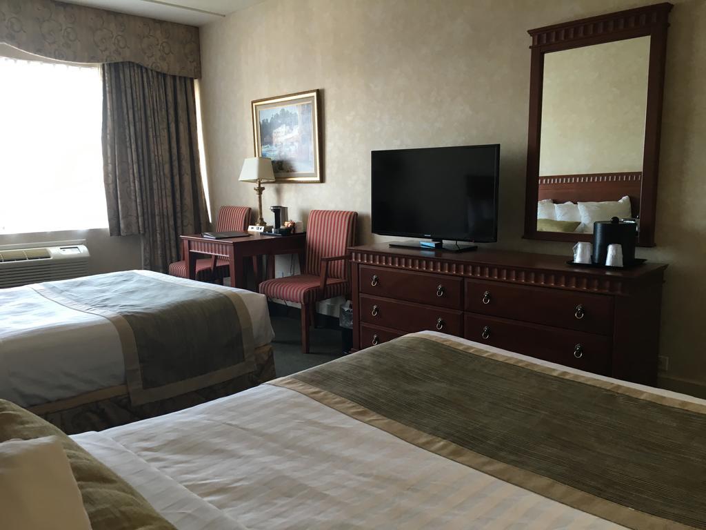 Hotel Doubletree By Hilton Montreal Airport Dorval